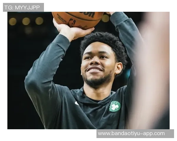 安芬尼西蒙斯表现出色砍下23分马祖拉称其值得更多出场时间