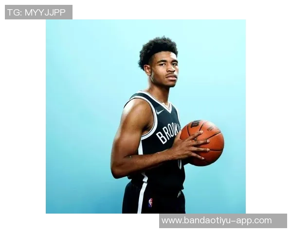 卡梅隆托马斯得分低迷却助攻爆发展现转型潜力