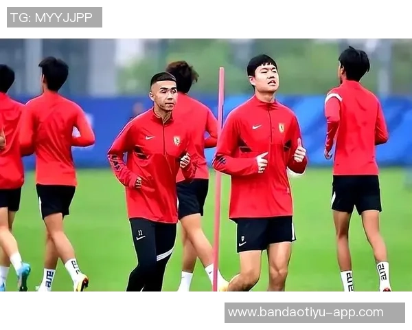 徐江：国足选帅本土教练难以突破李铁陪标的历史困境